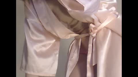 Deelightfull online show from 02.13.25