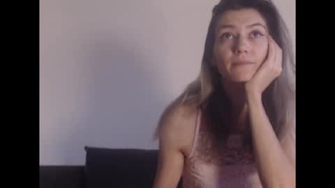 Deelightfull online show from 09.29.25