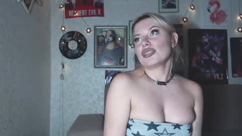 deepholedayss online show from 04.20.26