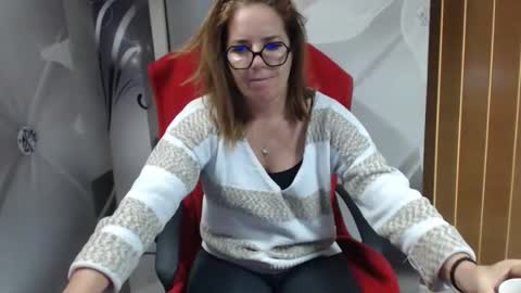 Snapshot of deepintoyourmind chatting on 02.02.26 hi guys i m a cute milf i m here for good time and nice people pls be respectfool and enjoy me online show from 02.02.26