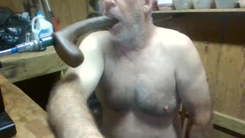 Snapshot of deepthroat227 chatting on 09.30.25 Deepthroat My Big Dildos online show from 09.30.25