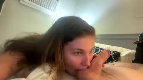 Snapshot of deepthroatqueen33 chatting on 10.08.25 deepthroatqueen33 online show from 10.08.25