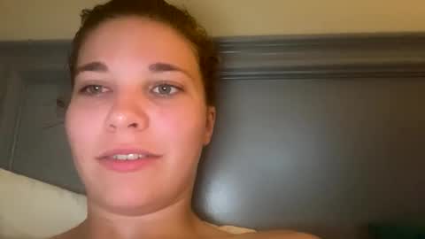 Snapshot of deepthroatqueen33 chatting on 10.10.25 deepthroatqueen33 online show from 10.10.25