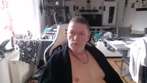 Snapshot of deinprinz2312 chatting on 02.24.26 deinprinz2312 online show from 02.24.26