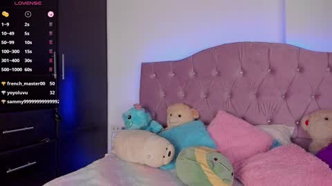 Snapshot of deisy_smith_ chatting on 12.31.24 Deisy online show from 12.31.24