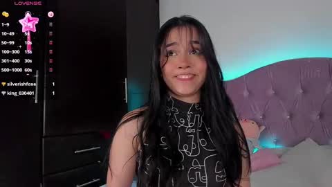 Snapshot of deisy_smith_ chatting on 03.12.25 Deisy online show from 03.12.25