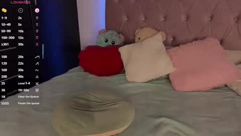 Snapshot of deisy_smith_ chatting on 09.10.25 Deisy online show from 09.10.25