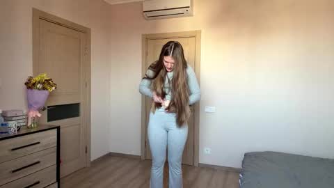 Mila online show from 03.20.26