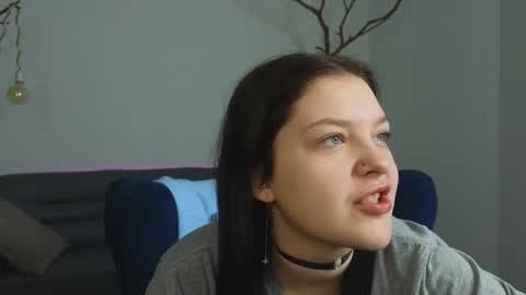 deliaeffy online show from 03.25.26