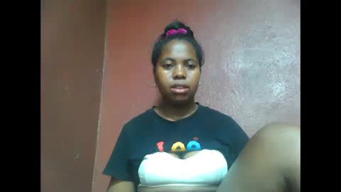 deliah712909 online show from 01.07.25
