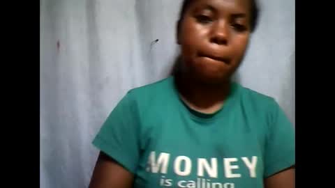 deliah712909 online show from 01.18.25
