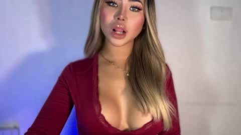 Snapshot of deliciousfaye chatting on 02.23.26 Hello your loving faye 3 online show from 02.23.26