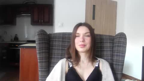 Aurora online show from 02.04.25