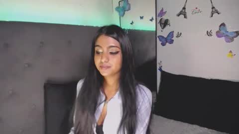 Delilah Blaze online show from 10.31.25