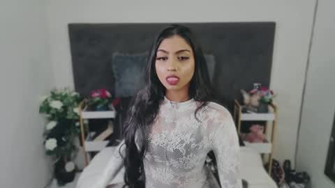 Snapshot of delilah_blazee chatting on 06.23.26 Delilah Blaze online show from 06.23.26