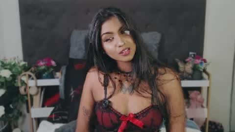 Snapshot of delilah_blazee chatting on 06.25.26 Delilah Blaze online show from 06.25.26