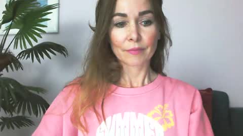 delilah_sweet online show from 06.22.26