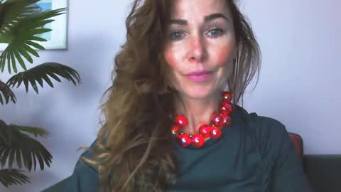 delilah_sweet online show from 07.20.26