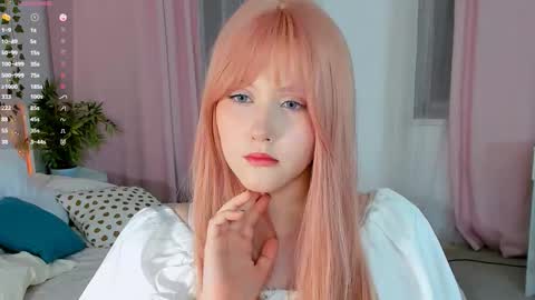 Delilah or Laila online show from 09.13.25