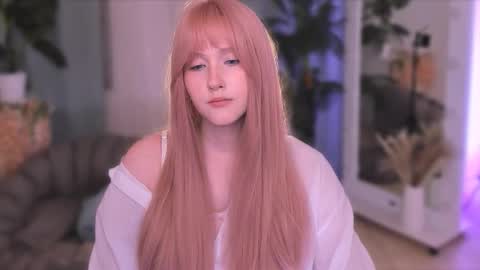 Delilah or Laila online show from 09.27.25