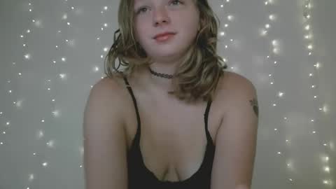 DelilaLove3412 online show from 09.23.25