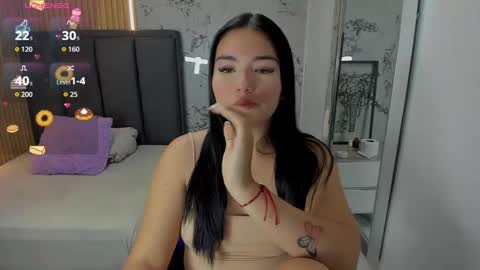 Snapshot of delilaquinn chatting on 10.01.25 delilaquinn online show from 10.01.25