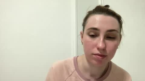 Delivery      online show from 04.10.26