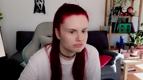 dellacrush_ online show from 11.18.25