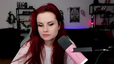 dellacrush_ online show from 03.31.26