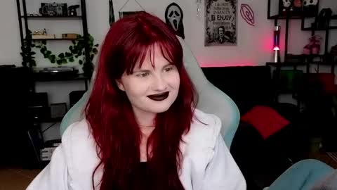 dellacrush_ online show from 04.15.26