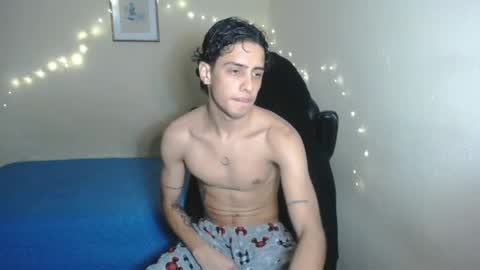 Snapshot of demeter_salviati chatting on 02.22.25 Demeter Salviati online show from 02.22.25