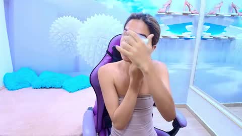 Snapshot of demi_leed chatting on 02.23.26 DEMI online show from 02.23.26