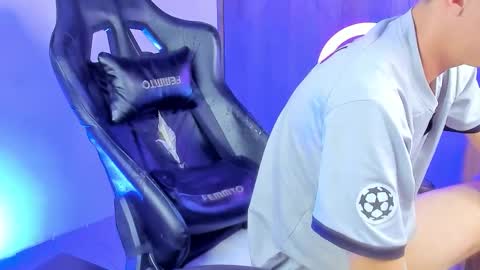 Demian online show from 03.28.26