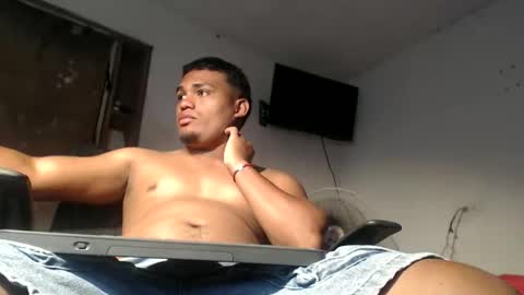 Snapshot of demol_latin chatting on 05.29.26 MASTER DAV online show from 05.29.26