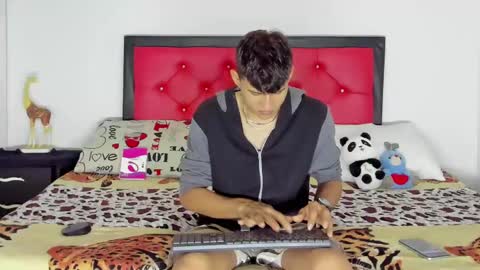 demon_salvatore_ online show from 10.11.25