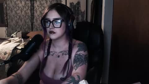 Demoness Mina online show from 11.30.25