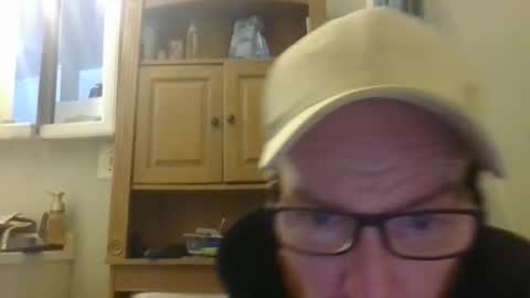 Redheadsarefuntoo online show from 12.26.24