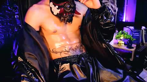 Snapshot of demonkush_ chatting on 10.21.25 DemonKush online show from 10.21.25