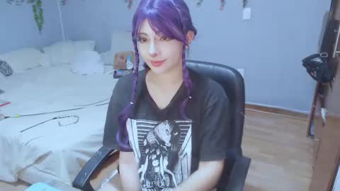 Snapshot of deni_bloom chatting on 10.15.25 Denisse schedule Monday to Friday 1300-1900 mexican time Saturday-maybe it could be a surprise IDEPENDENT MODEL online show from 10.15.25