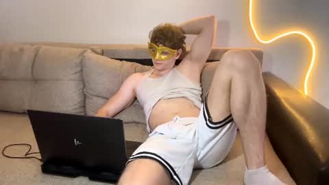 Snapshot of deniel_horny chatting on 06.18.26 Deni online show from 06.18.26