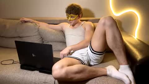Snapshot of deniel_horny chatting on 06.21.26 Deni online show from 06.21.26