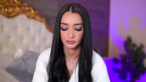 denisedevilles online show from 02.11.25