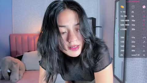 D E N I S  online show from 10.17.25