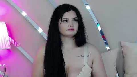 Snapshot of denissya chatting on 05.24.26 Denisa online show from 05.24.26