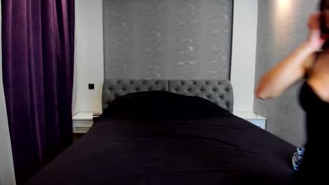 Snapshot of denizze1 chatting on 10.30.25 DomDenizee online show from 10.30.25