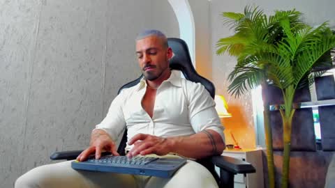 dennis_cox_ online show from 01.09.25
