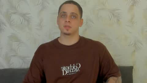 Snapshot of dennis_munera chatting on 01.06.25 dennis munera online show from 01.06.25