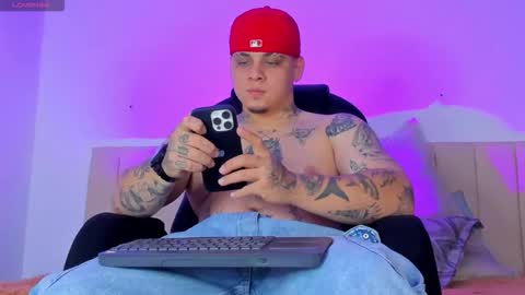 Snapshot of dennis_munera chatting on 09.18.25 dennis munera online show from 09.18.25