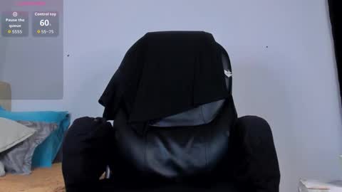 Snapshot of dennis_munera chatting on 09.29.25 dennis munera online show from 09.29.25