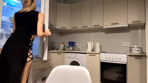 Denni online show from 10.09.25